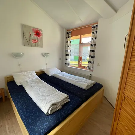 Zeester 143 Holiday home *